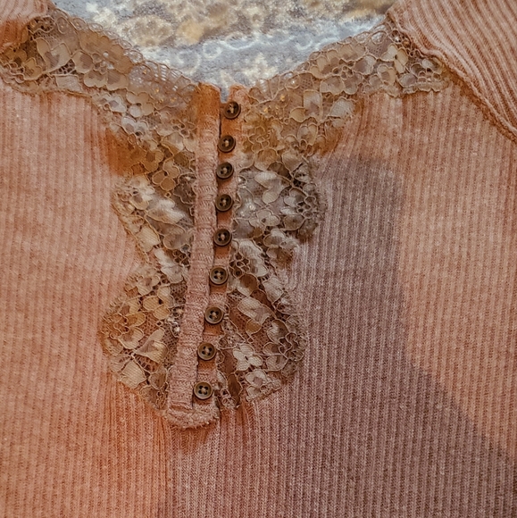 FINAL PRICE! FREE PEOPLE THERMAL - Picture 4 of 5